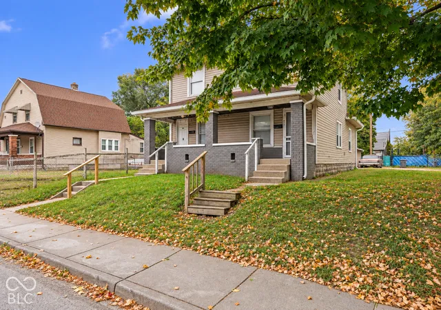 Photo 2 of House for sale at 817-819 N Dearborn, Indianapolis, IN 46201 | MLS# 22132151 | Listing updated on 2026-10-22