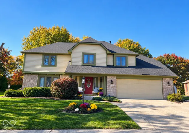 Single family home for sale at 7922 Santolina Dr, Indianapolis, IN 46237 | MLS# 22132153