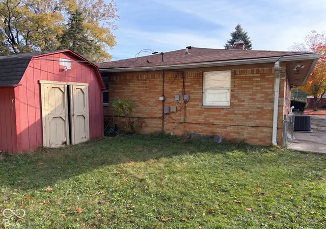 Photo 4 of Single family home for sale at 3926 N Graham Ave, Indianapolis, IN 46226 | MLS# 22132170 | Listing updated on 2026-10-27