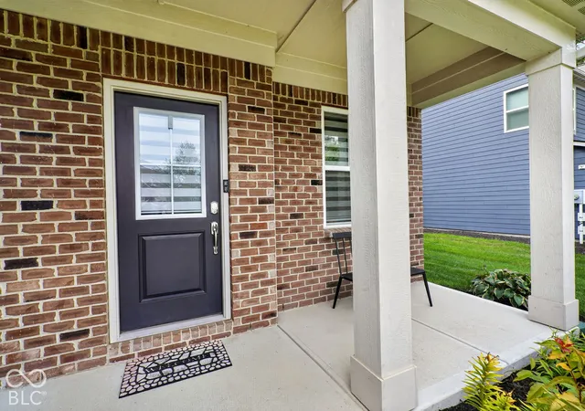 Photo 3 of Single family home for sale at 9850 Gaylen Ct, Fishers, IN 46040 | MLS# 22132171 | Listing updated on 2026-10-29