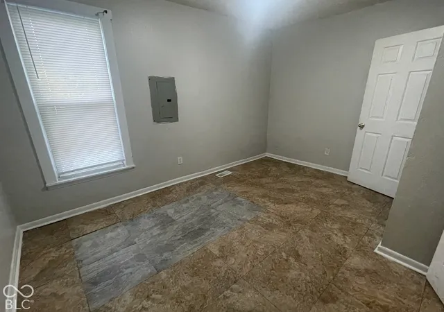 Photo 3 of House for sale at 529 Lynn St, Indianapolis, IN 46222 | MLS# 22132175 | Listing updated on 2026-10-21