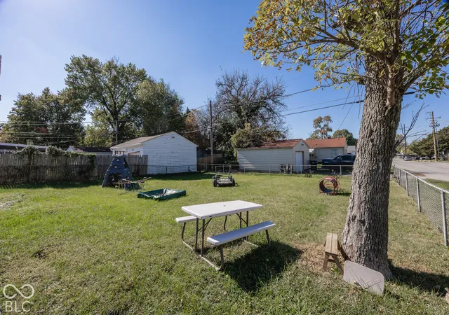 Photo 3 of Single family home for sale at 4025 E 36th Street, Indianapolis, IN 46218 | MLS# 22132185 | Listing updated on 2026-10-25