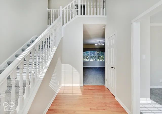 Photo 3 of Single family home for sale at 400 Lois Way, Carmel, IN 46032 | MLS# 22132208 | Listing updated on 2026-10-22