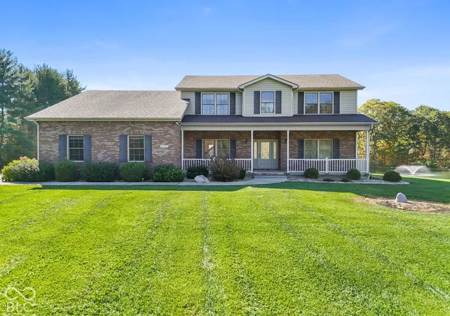 Photo 2 of Sale Pending at 4983 W 100 North, Bargersville, IN 46106 | MLS# 22132210 | Listing updated on 2026-10-24