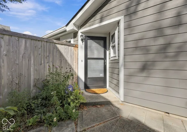 Photo 2 of Single family home for sale at 2953 Sunnyfield Ct, Indianapolis, IN 46228 | MLS# 22132213 | Listing updated on 2026-10-22