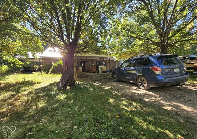 Photo 3 of Single family home for sale at 2180 N Timberview Ln, Spencer, IN 47460 | MLS# 22132218 | Listing updated on 2026-10-27