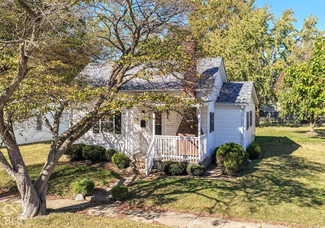 Single family home for sale at 1614 S F St, Elwood, IN 46036 | MLS# 22132224