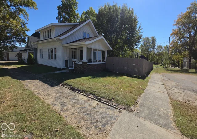 Single family home for sale at 214 West 2nd, Veedersburg, IN 47987 | MLS# 22132226