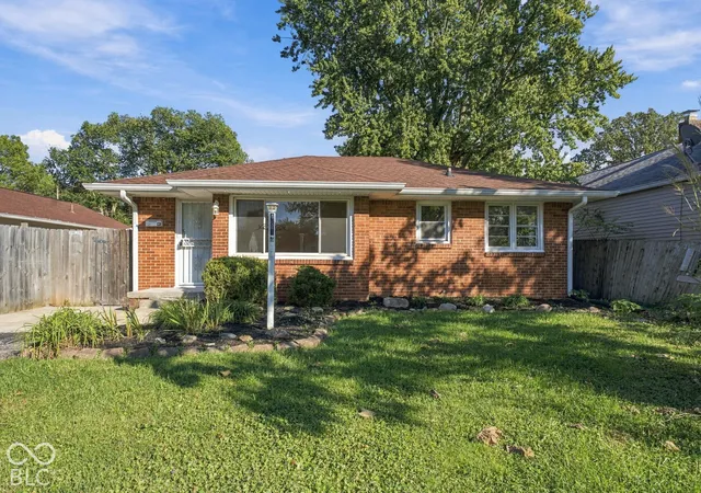 Photo 1 of Single family home for sale at 431 N Fenton Ave, Indianapolis, IN 46219 | MLS# 22132233 | Listing updated on 2026-10-22