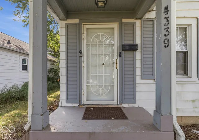 Photo 2 of Single family home for sale at 4339 Spann Ave, Indianapolis, IN 46203 | MLS# 22132247 | Listing updated on 2026-10-19