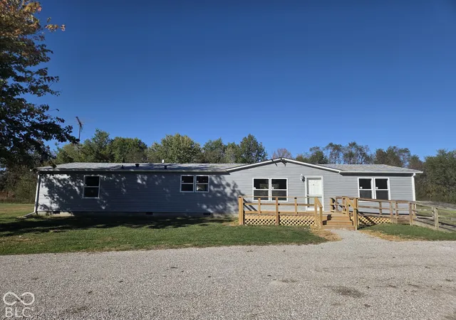 Photo 1 of Manufactured home for sale at 9870 Dale Ave, Elizabethtown, IN 47232 | MLS# 22132269 | Listing updated on 2026-10-21