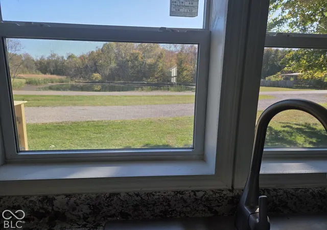 Photo 3 of Manufactured home for sale at 9870 Dale Ave, Elizabethtown, IN 47232 | MLS# 22132269 | Listing updated on 2026-10-21