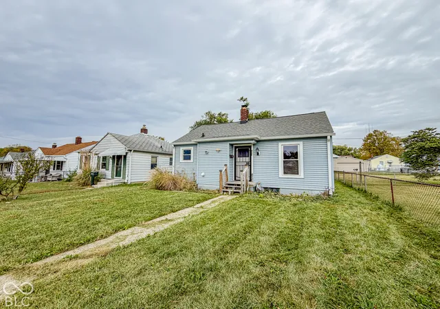 Photo 1 of Single family home for sale at 4548 Young Ave, Indianapolis, IN 46201 | MLS# 22132273 | Listing updated on 2026-10-20