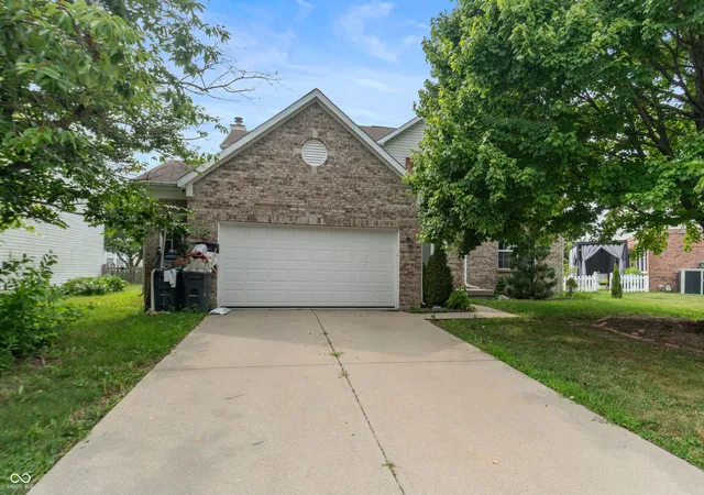Single family home for sale at 8546 Walden Tr Ct, Indianapolis, IN 46278 | MLS# 22132277