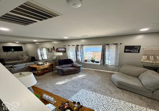 Photo 4 of Single family home for sale at 510 S Michigan St, Rockville, IN 47872 | MLS# 22132288 | Listing updated on 2026-10-22