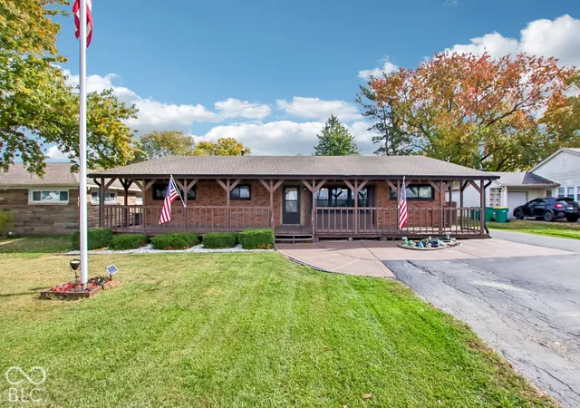 Photo 1 of Single family home for sale at 691 Mackey Rd, Danville, IN 46122 | MLS# 22132302 | Listing updated on 2026-10-29