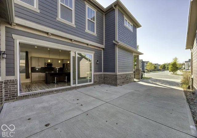 Photo 3 of Single family home for sale at 14281 James Dean Dr, Carmel, IN 46033 | MLS# 22132304 | Listing updated on 2026-10-22