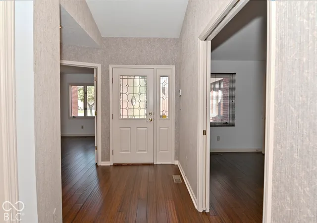 Photo 3 of Condo for sale at 7461 Longleat Rd, Indianapolis, IN 46240 | MLS# 22132314 | Listing updated on 2026-10-24