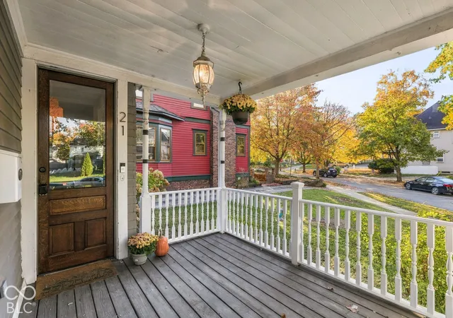 Photo 2 of Single family home for sale at 21 S Irvington Ave, Indianapolis, IN 46219 | MLS# 22132315 | Listing updated on 2026-10-29