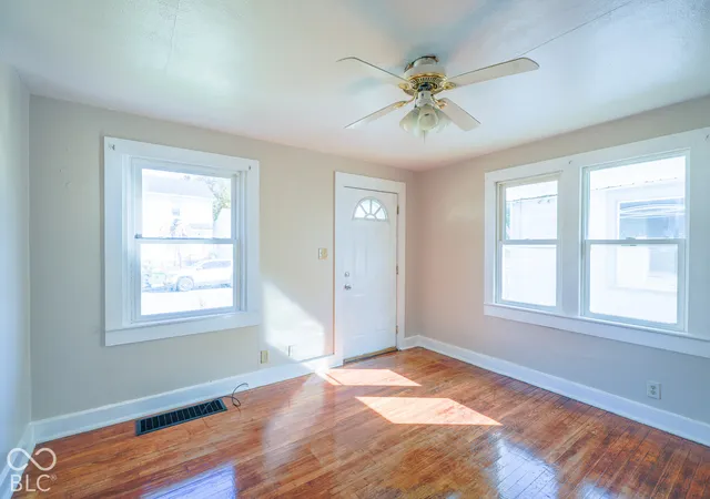 Photo 3 of House for sale at 2727-2729 George St, Anderson, IN 46016 | MLS# 22132328 | Listing updated on 2026-10-28