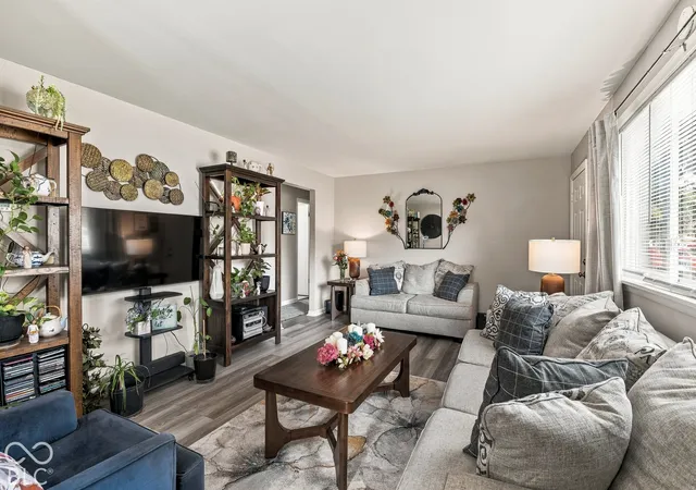Photo 4 of Single family home for sale at 4026 N Arlington Ave, Indianapolis, IN 46226 | MLS# 22132333 | Listing updated on 2026-10-29