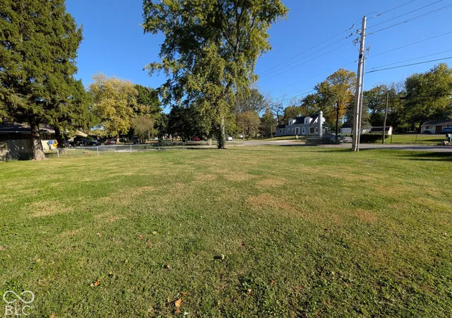 Photo 2 of Single family home for sale at 2060 E Thompson Rd, Indianapolis, IN 46227 | MLS# 22132338 | Listing updated on 2026-10-28