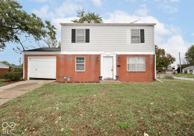 Single family home for sale at 3285 Macarthur Ln, Indianapolis, IN 46224 | MLS# 22132350