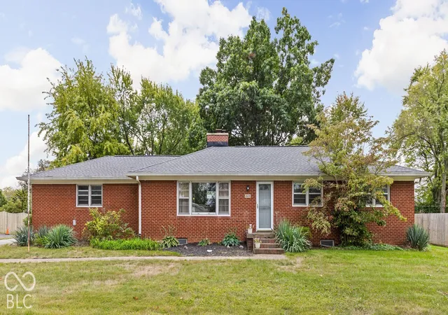 Photo 1 of Sale Pending at 2635 Lindbergh Dr, Indianapolis, IN 46227 | MLS# 22132368 | Listing updated on 2026-10-22