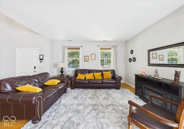 Photo 3 of Single family home for sale at 9655 Rhodes Ct, Avon, IN 46123 | MLS# 22132386 | Listing updated on 2026-10-22