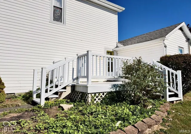 Photo 4 of Single family home for sale at 120 N Elm St, Eaton, IN 47338 | MLS# 22132388 | Listing updated on 2026-10-20