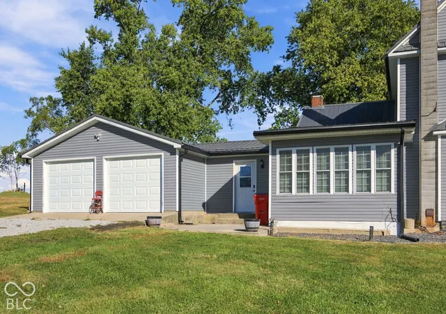 Photo 3 of Single family home for sale at 2466 S 170 West, Veedersburg, IN 47987 | MLS# 22132397 | Listing updated on 2026-10-26