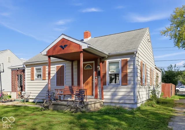 Photo 2 of Single family home for sale at 311 S 31st Street, Lafayette, IN 47904 | MLS# 22132430 | Listing updated on 2026-10-26