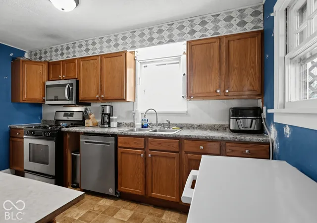 Photo 3 of Single family home for sale at 311 S 31st Street, Lafayette, IN 47904 | MLS# 22132430 | Listing updated on 2026-10-26