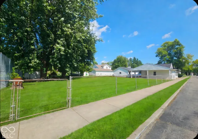 Photo 3 of Single family home for sale at 501 Queen St, Pershing, IN 47370 | MLS# 22132442 | Listing updated on 2026-10-29