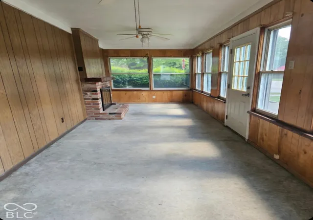 Photo 4 of Single family home for sale at 501 Queen St, Pershing, IN 47370 | MLS# 22132442 | Listing updated on 2026-10-29