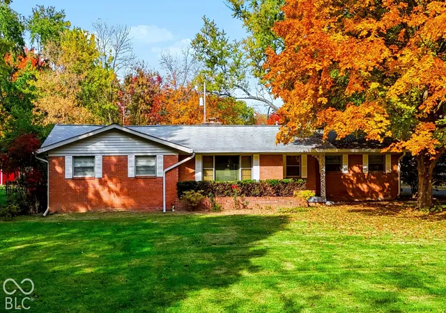 Single family home for sale at 6924 Munsee Ln, Indianapolis, IN 46260 | MLS# 22132460