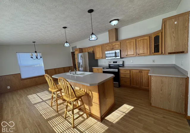 Photo 3 of Manufactured home for sale at 141 Sunset Ct, Cicero, IN 46034 | MLS# 22132468 | Listing updated on 2026-10-26