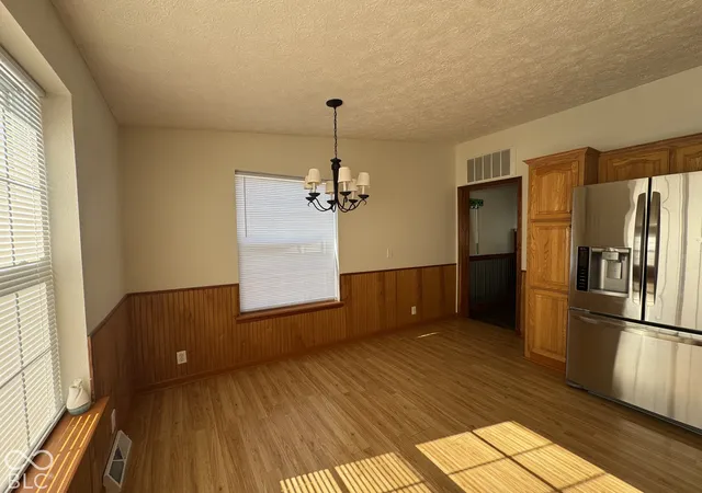 Photo 4 of Manufactured home for sale at 141 Sunset Ct, Cicero, IN 46034 | MLS# 22132468 | Listing updated on 2026-10-26
