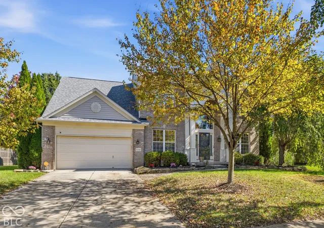 Photo 3 of Single family home for sale at 11795 Suncatcher Dr, Fishers, IN 46037 | MLS# 22132483 | Listing updated on 2026-10-22