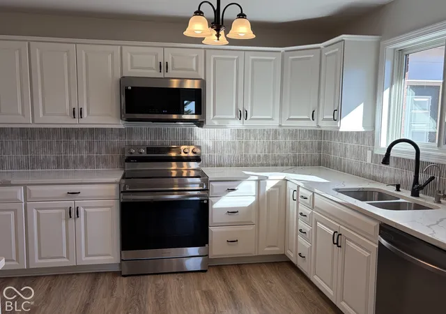 Photo 4 of Single family home for sale at 2815 N County Rd 50 E, New Castle, IN 47362 | MLS# 22132488 | Listing updated on 2026-10-23