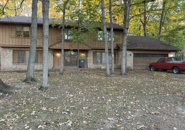 Single family home for sale at 8910 Shagbark Rd, Indianapolis, IN 46260 | MLS# 22132492
