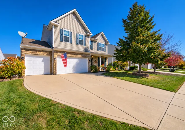 Photo 1 of Single family home for sale at 3769 Tartan Trl, Whitestown, IN 46075 | MLS# 22132495 | Listing updated on 2026-10-22
