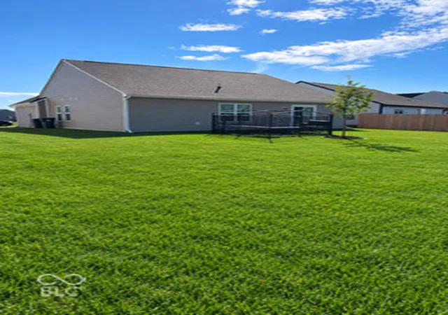 Photo 3 of Single family home for sale at 352 Catamount Ln, Indianapolis, IN 46229 | MLS# 22132496 | Listing updated on 2026-10-27