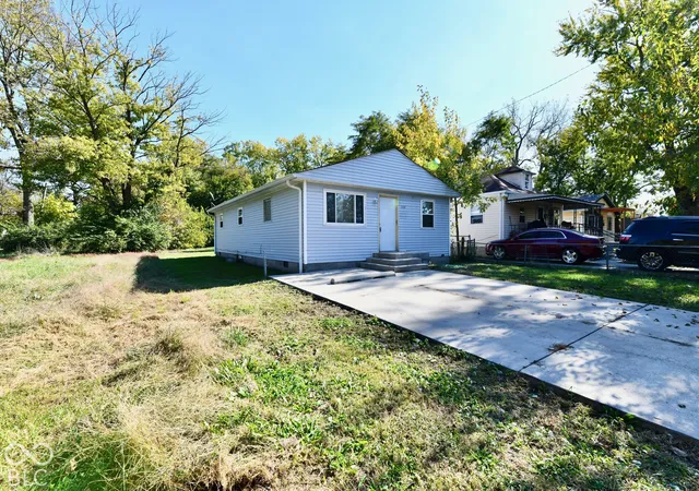 Photo 4 of Single family home for sale at 3137 N Gale St, Indianapolis, IN 46218 | MLS# 22132499 | Listing updated on 2026-10-29