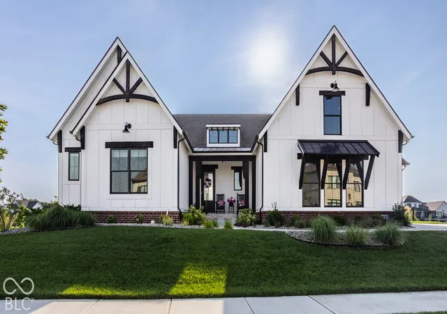 Photo 1 of Single family home for sale at 15989 Sonnet Park Ln, Westfield, IN 46074 | MLS# 22132527 | Listing updated on 2026-10-23