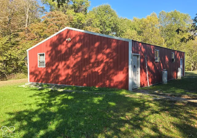Photo 1 of Single family home for sale at 4238 Hochstetler St, Coal City, IN 47427 | MLS# 22132542 | Listing updated on 2026-10-22