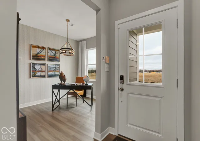 Photo 4 of Townhouse for sale at 8941 Silver Springs Cir, Avon, IN 46123 | MLS# 22132546 | Listing updated on 2026-10-23