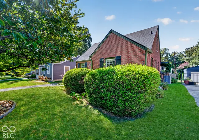 Photo 2 of Single family home for sale at 5880 Kingsley Dr, Indianapolis, IN 46220 | MLS# 22132549 | Listing updated on 2026-10-26