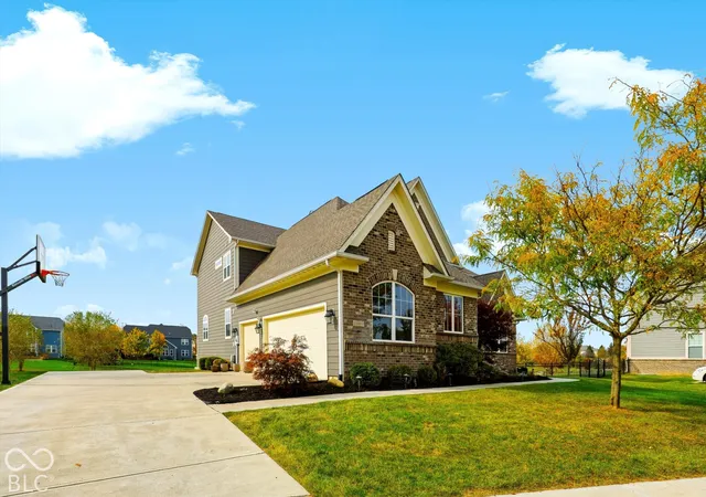 Photo 1 of Single family home for sale at 14494 Arnett Dr, Carmel, IN 46033 | MLS# 22132563 | Listing updated on 2026-10-28