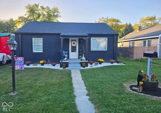 Photo 1 of Single family home for sale at 4205 Delaware St, Anderson, IN 46013 | MLS# 22132573 | Listing updated on 2026-10-28